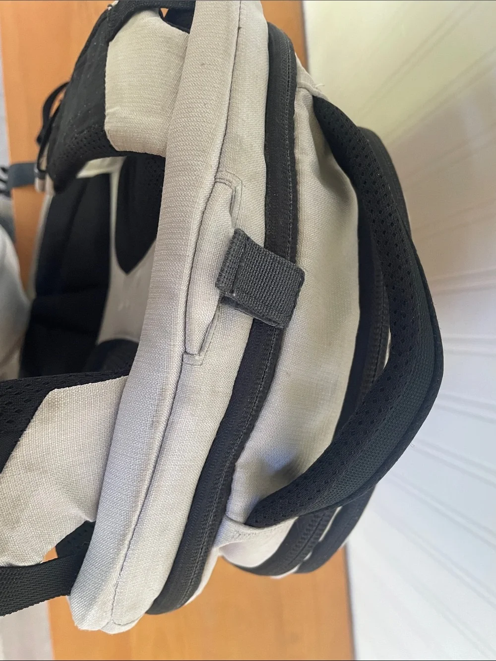 The North Face Borealis Backpack Light Gray & Black laptop sleeve